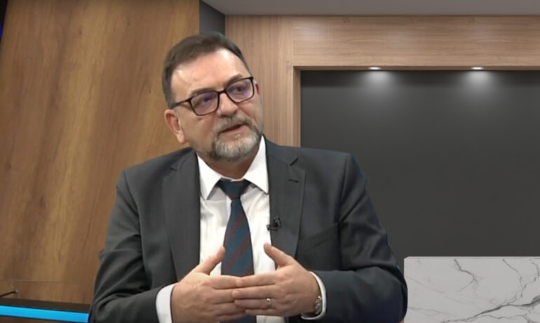 Adrian Comanici, Endocrinologie pediatrica